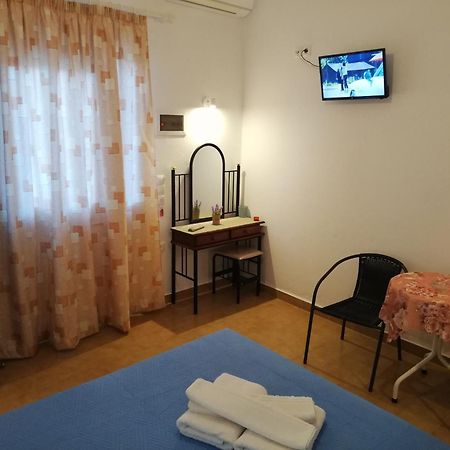 Anestis Studios Agios Georgios  Cameră foto