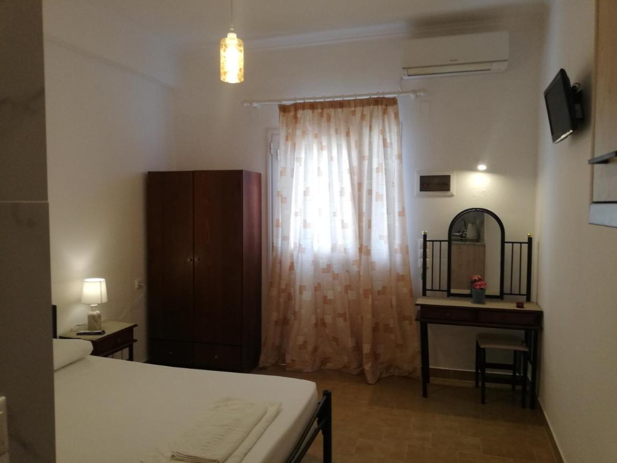 Anestis Studios Agios Georgios  Cameră foto